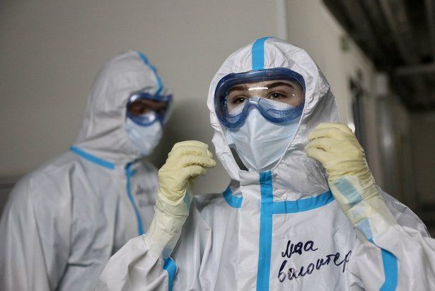 Депутат МГД Шарапова: В Москве наградили волонтеров за помощь в борьбе с пандемией