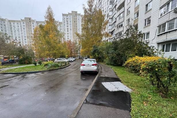 Комплексное благоустройство дворов в Крюково: от асфальта до газонов