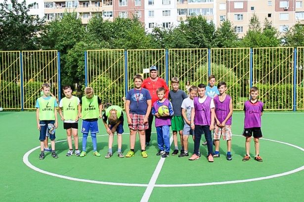 В Крюково продолжается турнир по мини-футболу «Команда нашего двора»
