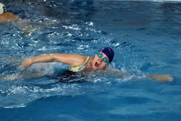 Сборная Крюково завоевала серебряную награду на окружных соревнованиях по плаванию