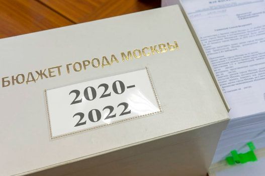 Алексей Шапошников: Бюджет Москвы до 2022 года одобрен представителями всех фракций