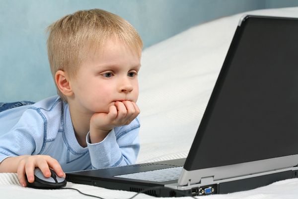 Совет Федерации подготовил рекомендации для сайтов о защите детей в сети