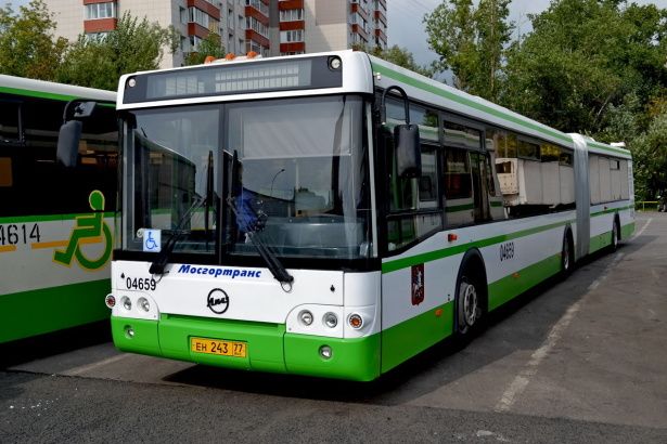 Из зеленоградских автобусов-«гармошек» могут убрать турникеты