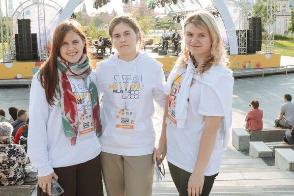 Сенатор Святенко: В Москве развиваются форматы волонтерства и поддержки добровольческих инициатив