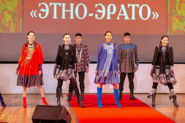 Гала-концерт победителей Евразийского конкурса высокой моды национального костюма «ЭТНО-ЭРАТО» состоялся в Москве