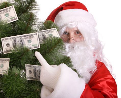 Россияне предпочитают новогодним подаркам деньги