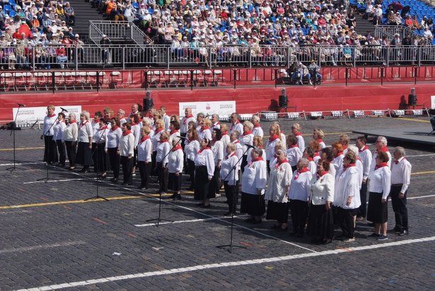 Зеленоградский хор участников «Московское долголетие» выступил на Красной площади