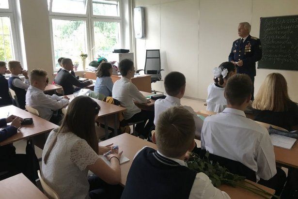 Кадеты школы № 1150 вспомнили о героической истории района Крюково