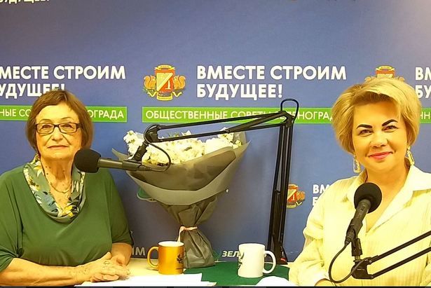 Гость студии Бобышева В. А., профессор кафедры народного исполнительского искусства