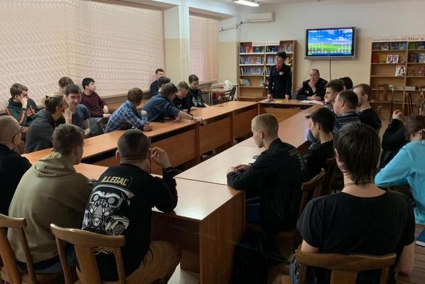 Зеленоградские полицейские встретились со студентами Политехнического колледжа