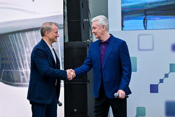 Москва и Сбер займутся совместной разработкой и внедрением ИИ — Собянин