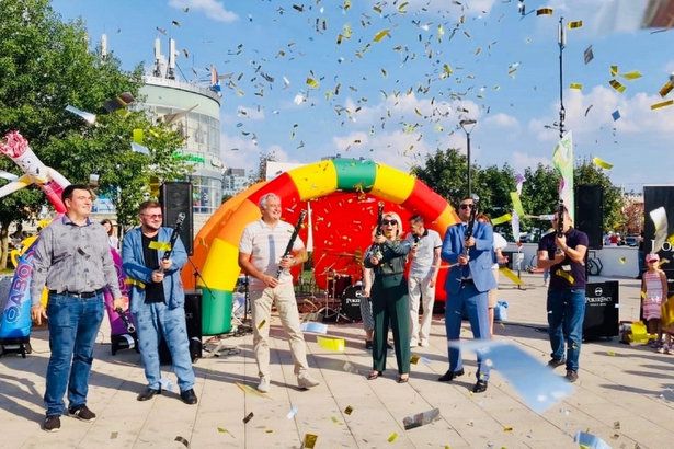 Крюковчане отпраздновали открытие обновлённого бульвара