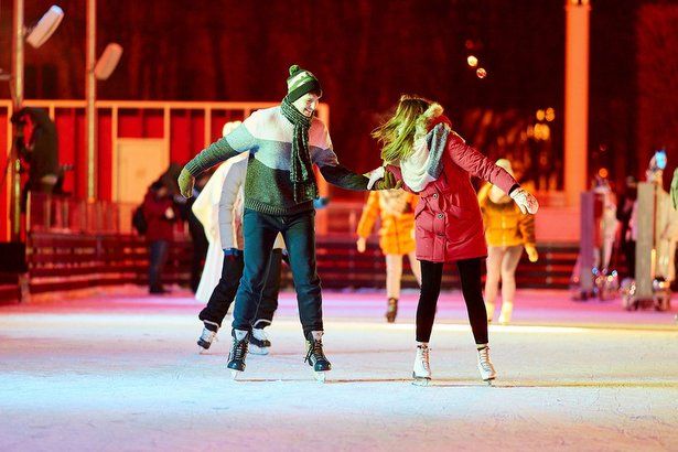 25 января в столичных парках Татьяны и студенты смогут бесплатно покататься на коньках