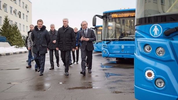 Доля низкопольных автобусов в системе НГПТ Москвы составляет 86%