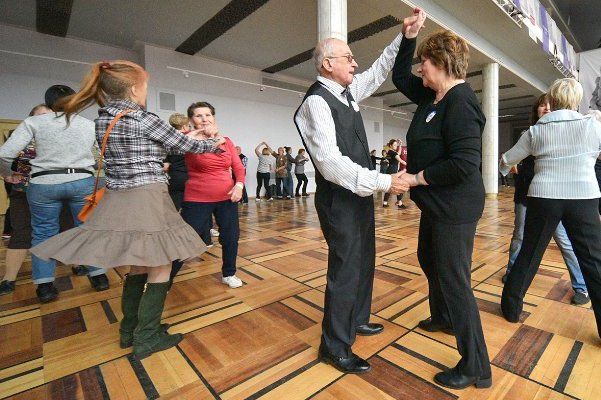 Крюковский клуб «Силуэт» устраивает танцевальный вечер для пенсионеров