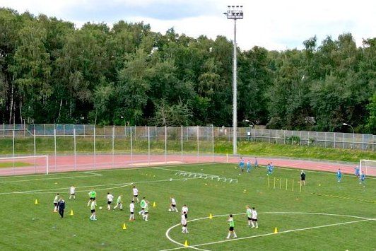 Новое зеленоградское футбольное поле готовят к итоговой проверке