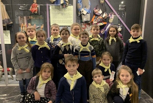 Крюковские школьники посетили крупнейший театр кукол мира
