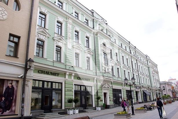 Бизнес активно занимает вакантные места на ключевых торговых улицах Москвы
