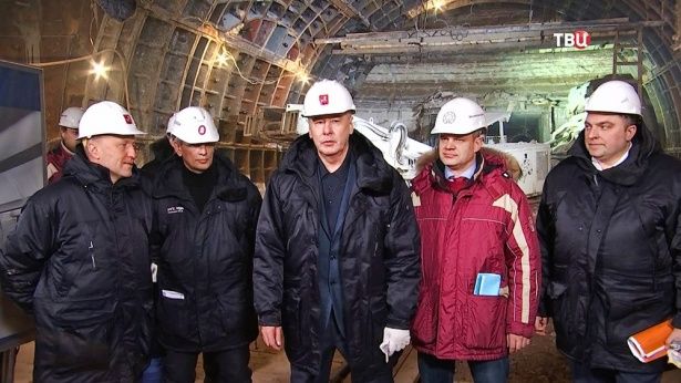 Собянин отметил высокие темпы строительства нового кольца метро