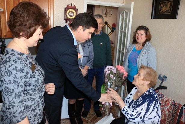  Ветеран из района Крюково отметил своё 90-летие