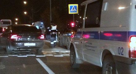 Женщина пострадала в аварии на улице Логвиненко
