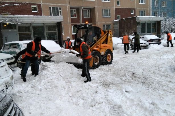 За минувшие сутки из Крюково вывезено более 1,5 тысячи кубометров снега