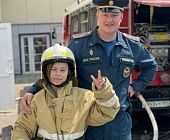 Пожарные рассказали детям о своей профессии