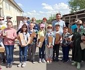 Зеленоградский приют посетили юные волонтёры