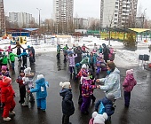 В школе №1150 в Крюково устроили зимние игры и забавы
