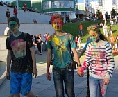 Молодежь зажгла в Крюково рок-н-ролл и фестиваль красок