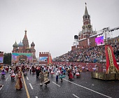 Мэр Москвы поздравил горожан с Днем города на Красной площади