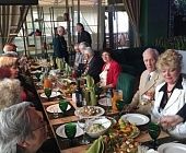 Ветеранов района Крюково пригласили на благотворительный праздничный обед в ресторан
