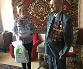 Ветераны района Крюково получили поздравления и подарки ко Дню Победы