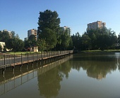В пруду создаваемого парка в 23 микрорайоне появилась вода