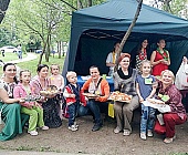 Победитель конкурса пирогов в Крюково получил признание 100 человек и надувное кресло 