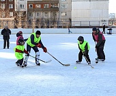 В Крюково отцы и дети сыграли хоккейный матч