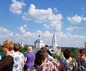 Активных крюковчан свозили на экскурсию в старинный русский город Серпухов