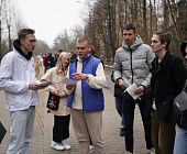 Молодогвардейцы провели в Зеленограде блиц-опрос в честь Дня космонавтики