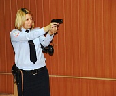 Сотрудники полиции Зеленограда сдают нормативы профессиональной служебной и боевой подготовки